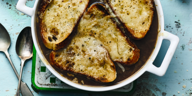 Convenient onion soup