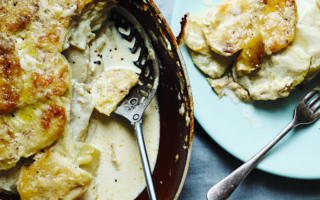 Gratin dauphinois (in an oval red dish!)