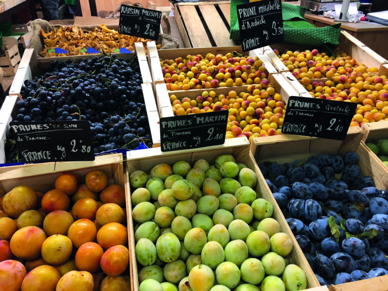 You'll be spoilt for choice at Les Halles d'Avignon.