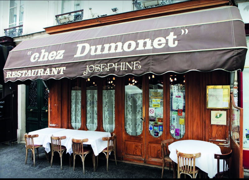 exterior shot of joséphine chez dumonet