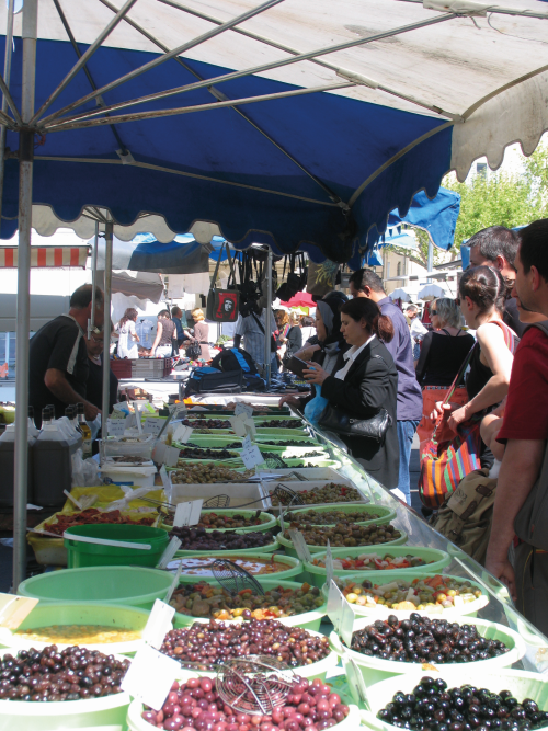 Olives as far the eye can see at Aix-en-Provence market.