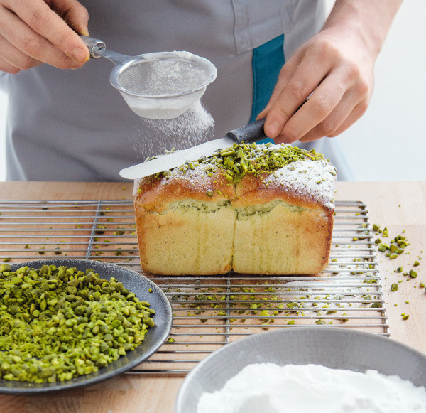 Éric Kayser's pistachio loaf