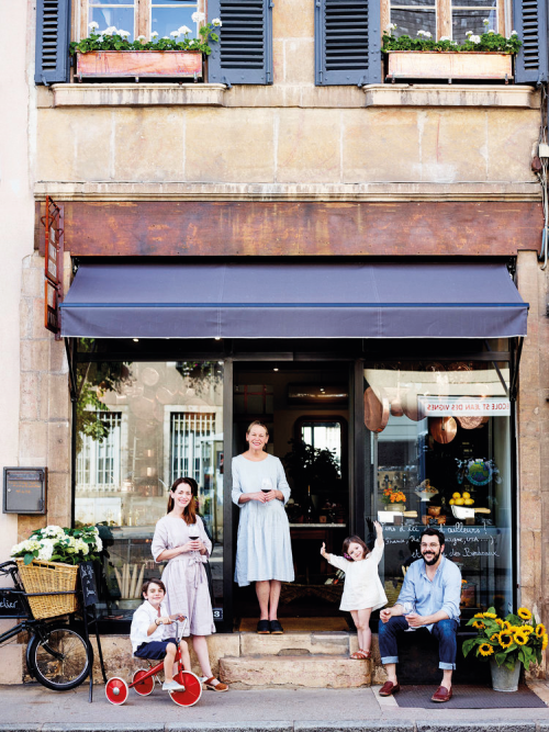 The charming Cook's Atelier. 