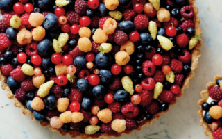 Summer berry tart