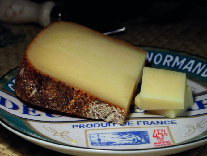 Cheese wire…  Abbaye de Belloc