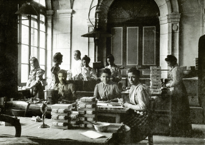 Anis de Flavigny, France’s oldest bonbon