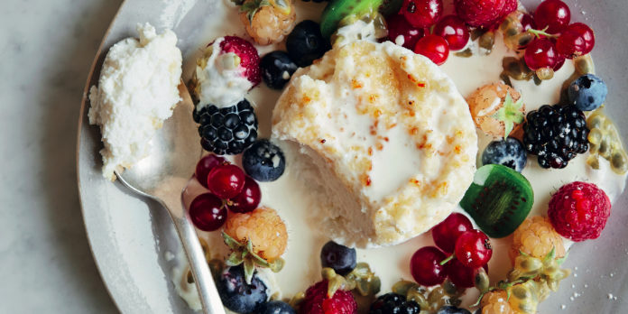 Ricotta with berries and passion fruit recipe | Taste of France