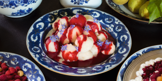 Pear sorbet with a raspberry coulis