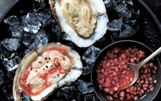 Huîtres à la sauce mignonette