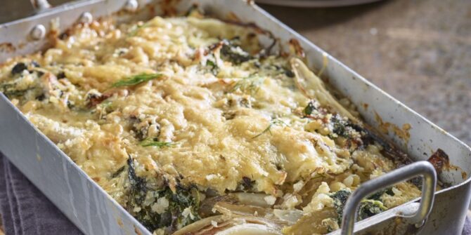 Comté, chicory, kale and rice gratin