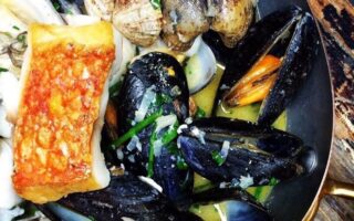 Normandy-style mussels