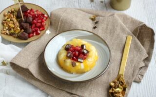 Fruit salad with caramelised nut mendiants