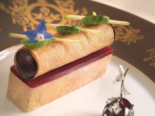 Goose foie gras with cherries and hibiscus recipe