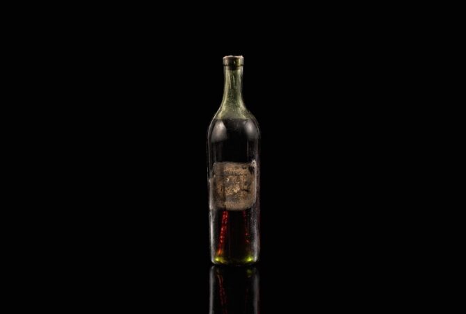 World’s oldest Cognac sells for £118,580 at auction