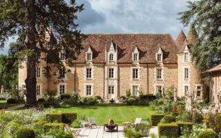 Enjoy a naturally gourmet experience in rural France