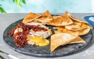 Baked camembert with balsamic onion
