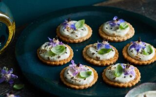 Parmesan shortbread with truffle pesto
