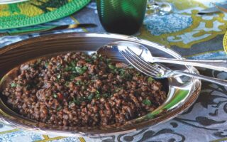 Green puy lentil salad