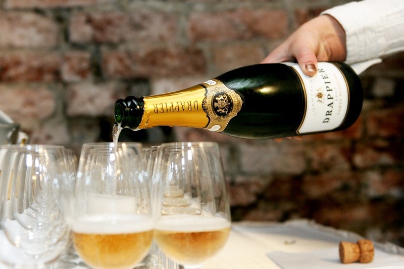 Moet to Label Its Champagne Sparkling Wine in Russia to Meet Law