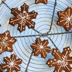 Spiced gingerbread Christmas cookies