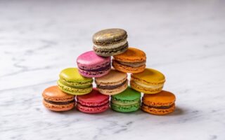 Try these macarons made with caviar, smoked salmon and truffle