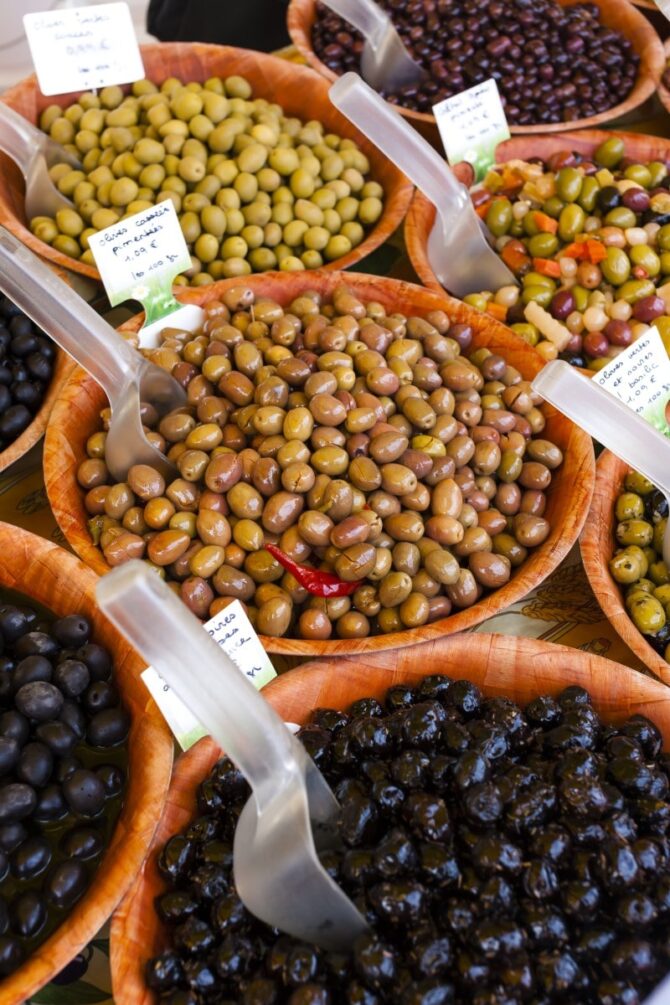 Nyon’s Alicoque olive festival