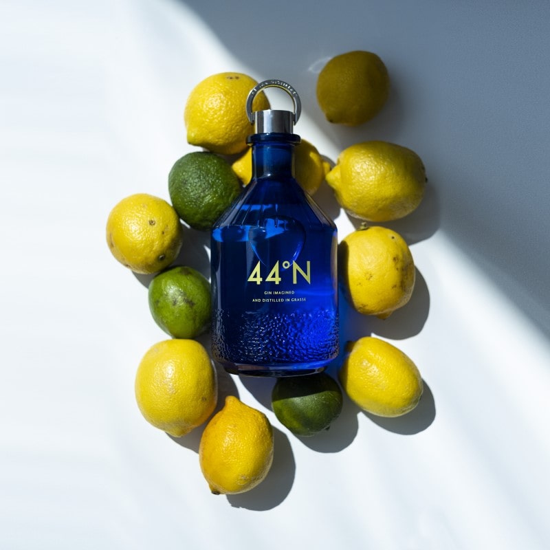 Gin44