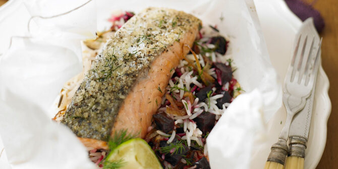 Steamed salmon with spiced beetroot and dill