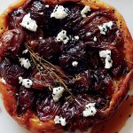 Red onion tarte tatin with goats' cheese