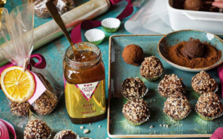 Dark chocolate and marmalade truffles