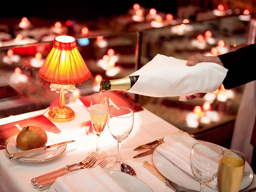 Table service at the moulin rouge