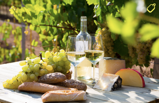 A Foodie’s Tax-Free Shopping List for Paris: Gourmet Souvenirs That Travel Well